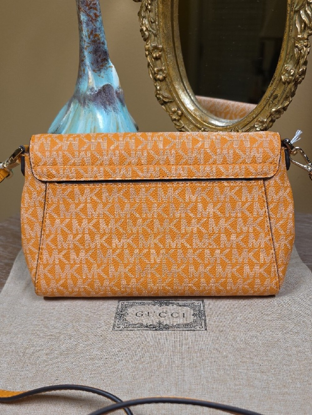 Michael Kors Signature JetSet MK Crossbody (NWT) w/ Matching Card Holder (NWOT) - Picture 8 of 14